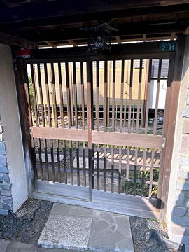 門扉ビフォー
